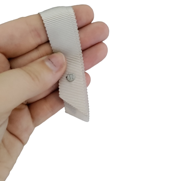 RARE lululemon versa vest SZ 6 Grey ZipUp Moto Style Sweater Vest Activewear - Picture 9 of 11